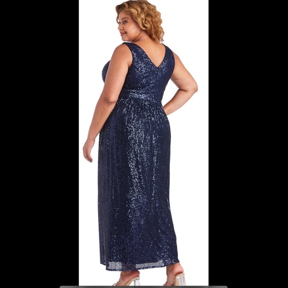 Nightway Blue Sequin Plus Dress - Picture 4 of 10